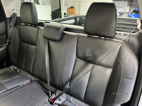 Nissan Navara Double Cab Pick Up Tekna 2.3Dci 190 Tt 4Wd in Antrim