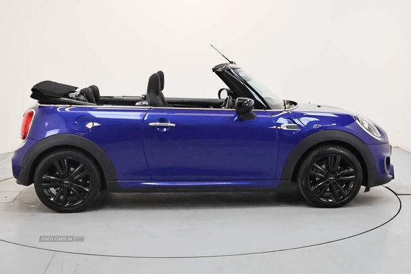 MINI Convertible Cooper Sport in Derry / Londonderry