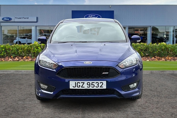 Ford Focus 1.0 EcoBoost 140 ST-Line Navigation 5dr**PUSH BUTTON - SAT NAV - CRUISE CONTROL - BLUETOOTH - ISOFIX - LED RUNNING LIGHTS - LOW MILEAGE** in Antrim