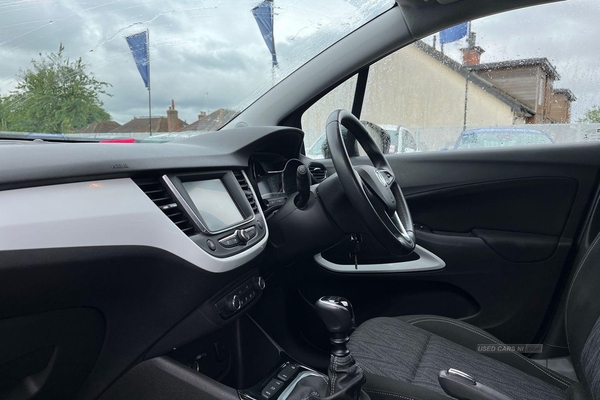 Vauxhall Crossland X 1.2T [110] Griffin 5dr [6 Spd]- Cruise Control, Voice Control, Bluetooth, Apple Car Play, Lane Assist, Start Stop in Antrim