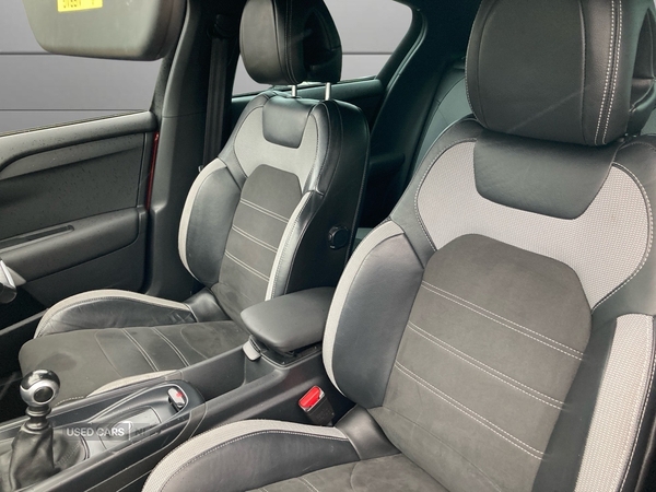 DS 4 DIESEL HATCHBACK in Derry / Londonderry