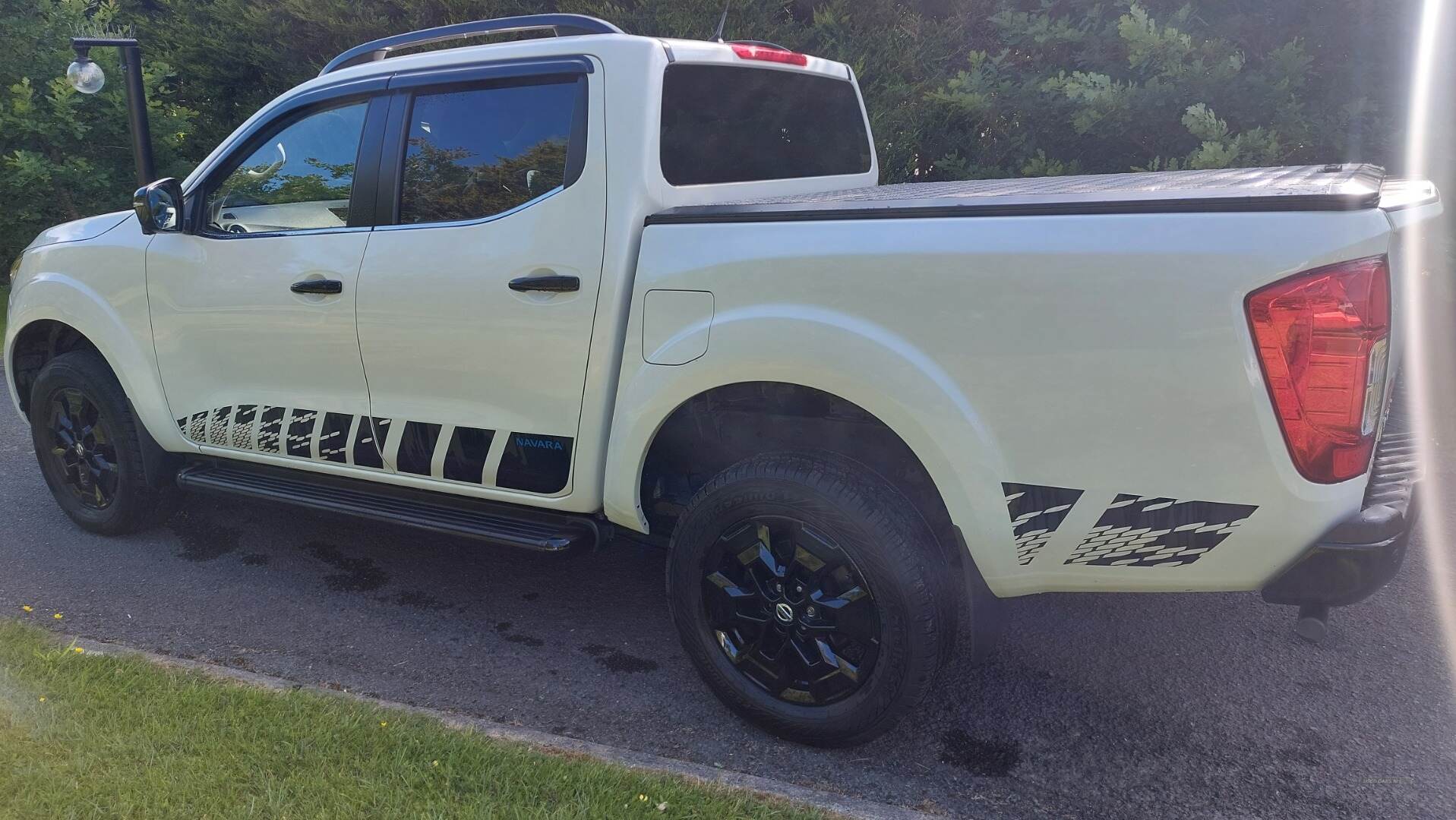 Nissan Navara SPECIAL EDITION in Down