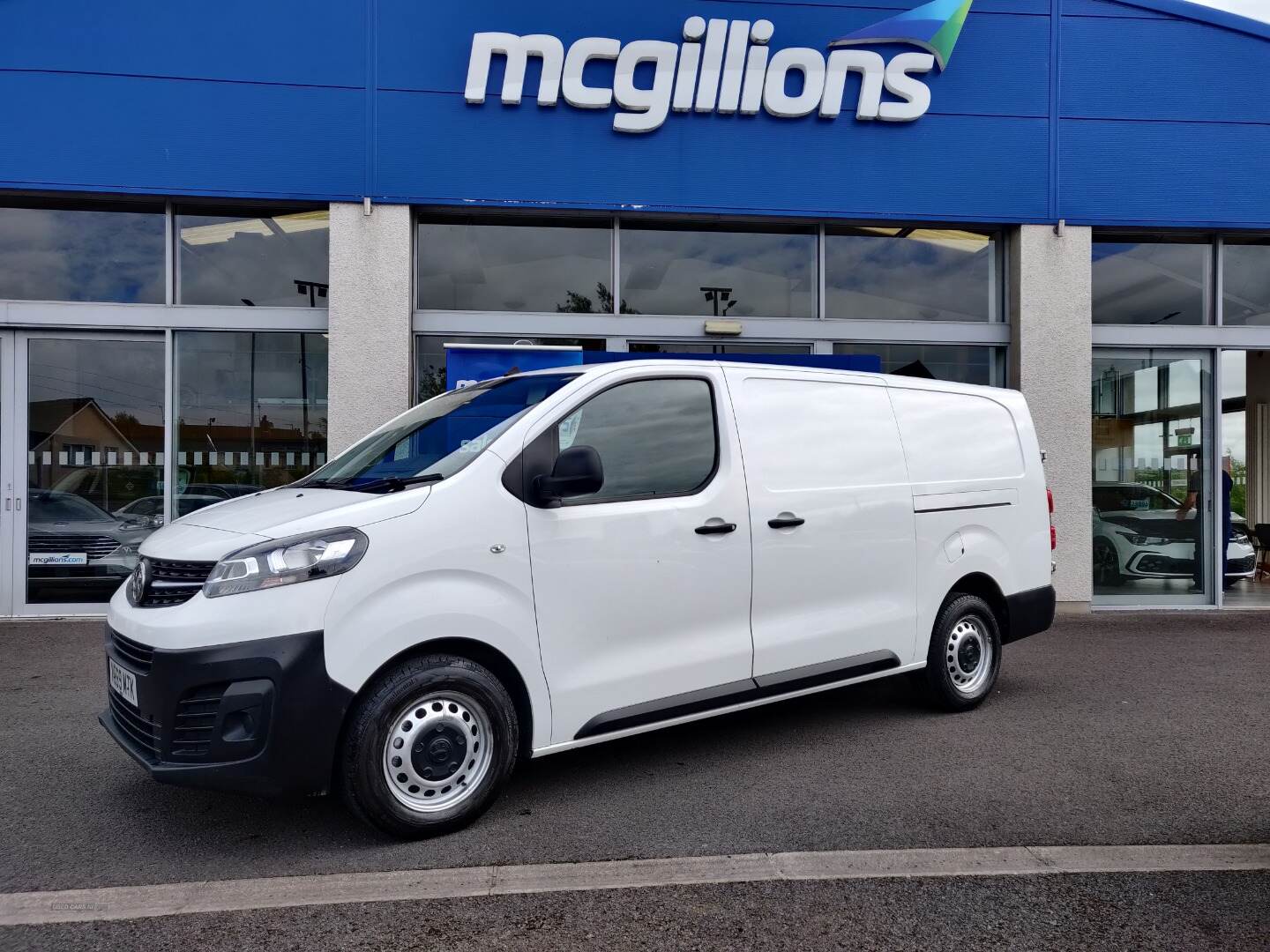 Vauxhall Vivaro L2 DIESEL in Tyrone