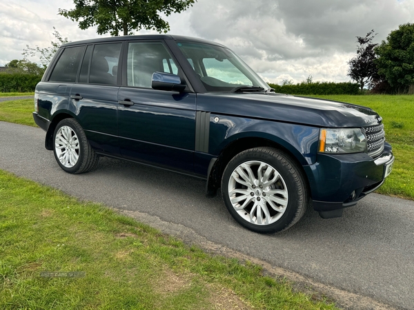 Land Rover Range Rover 3.6 TDV8 Vogue 4dr Auto in Down