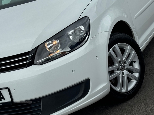Volkswagen Touran DIESEL ESTATE in Down