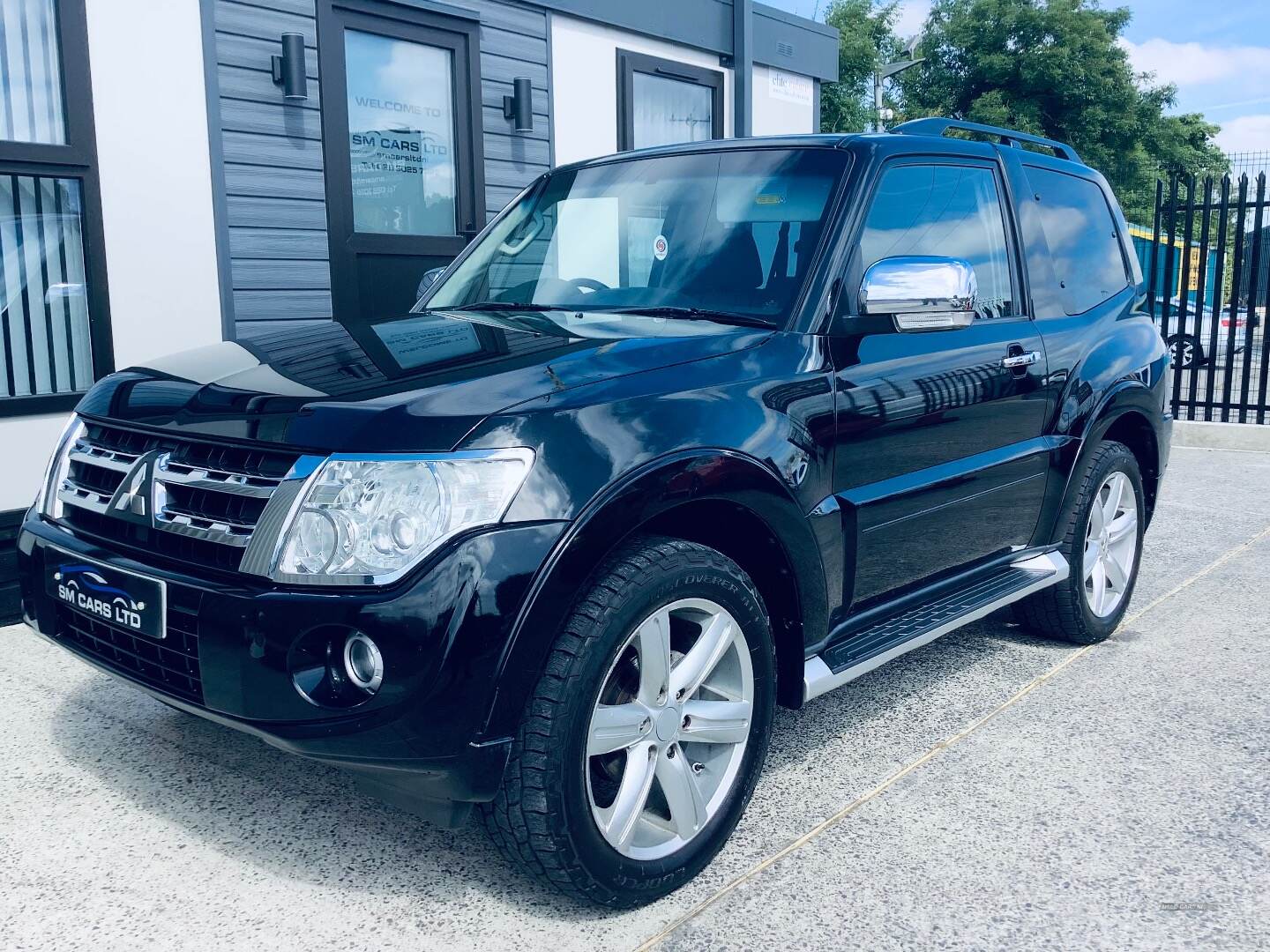 Mitsubishi Shogun DIESEL STATION WAGON in Down