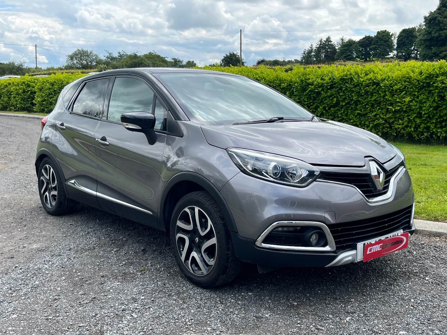 Renault Captur DIESEL HATCHBACK in Tyrone