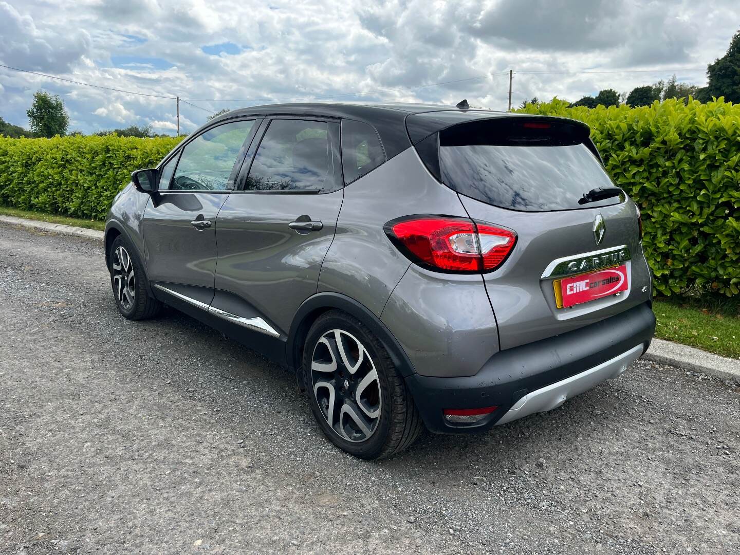 Renault Captur DIESEL HATCHBACK in Tyrone