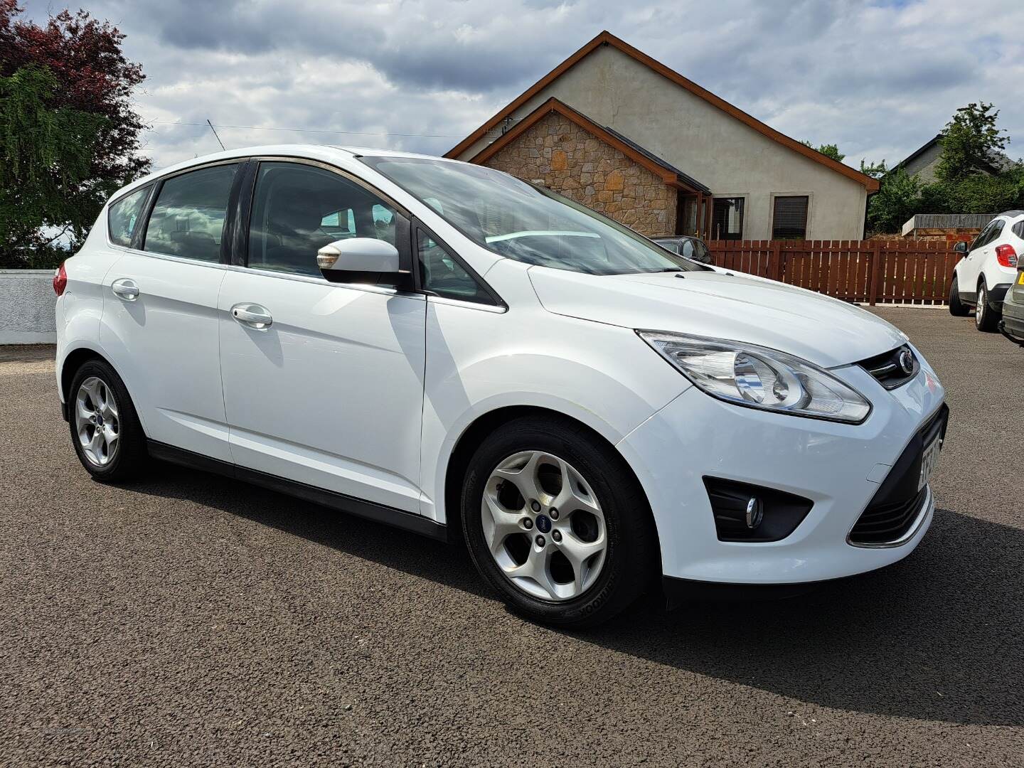 Ford C-max ESTATE in Antrim