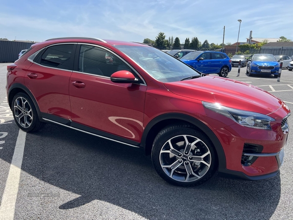 Kia XCeed LEVEL 3 1.5 T-GDI 157BHP 6-SPD MT in Armagh