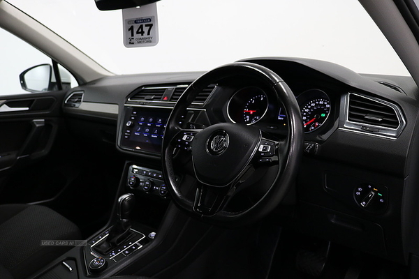 Volkswagen Tiguan Allspace 2.0 TDI 4Motion Match 5dr DSG in Down