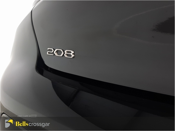 Peugeot 208 1.2 PureTech 100 Allure 5dr in Down