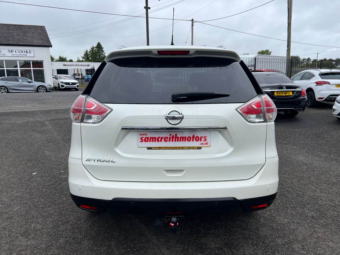 Nissan X-Trail DIESEL STATION WAGON in Antrim