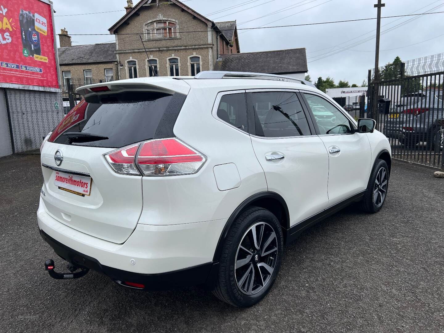 Nissan X-Trail DIESEL STATION WAGON in Antrim