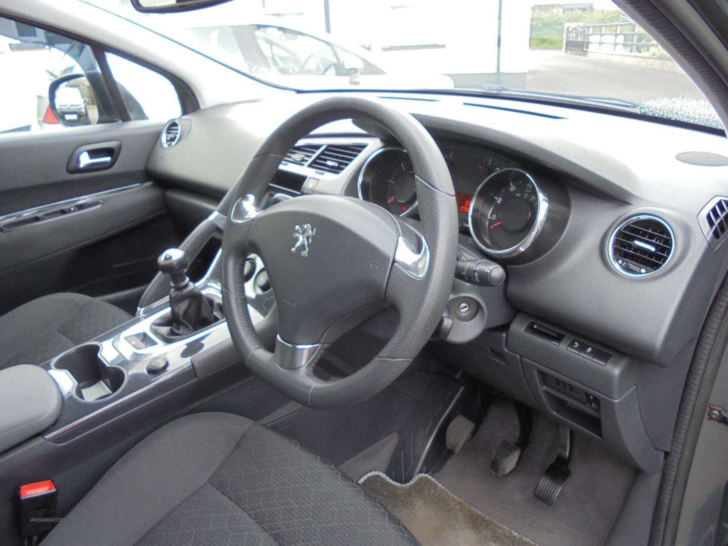 Peugeot 3008 DIESEL ESTATE in Tyrone