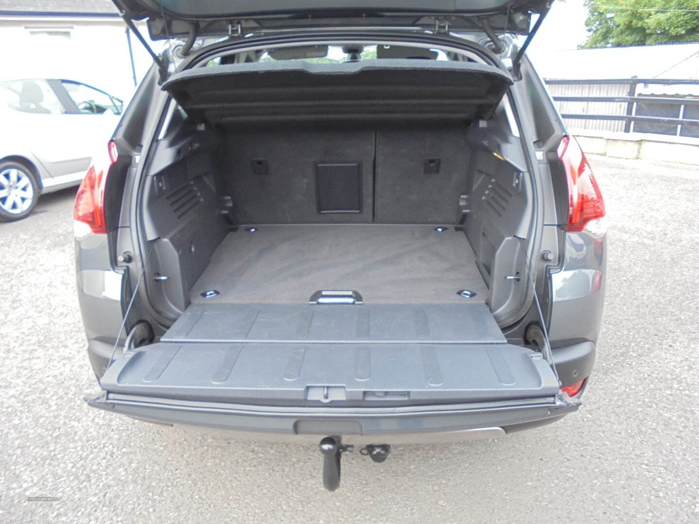 Peugeot 3008 DIESEL ESTATE in Tyrone