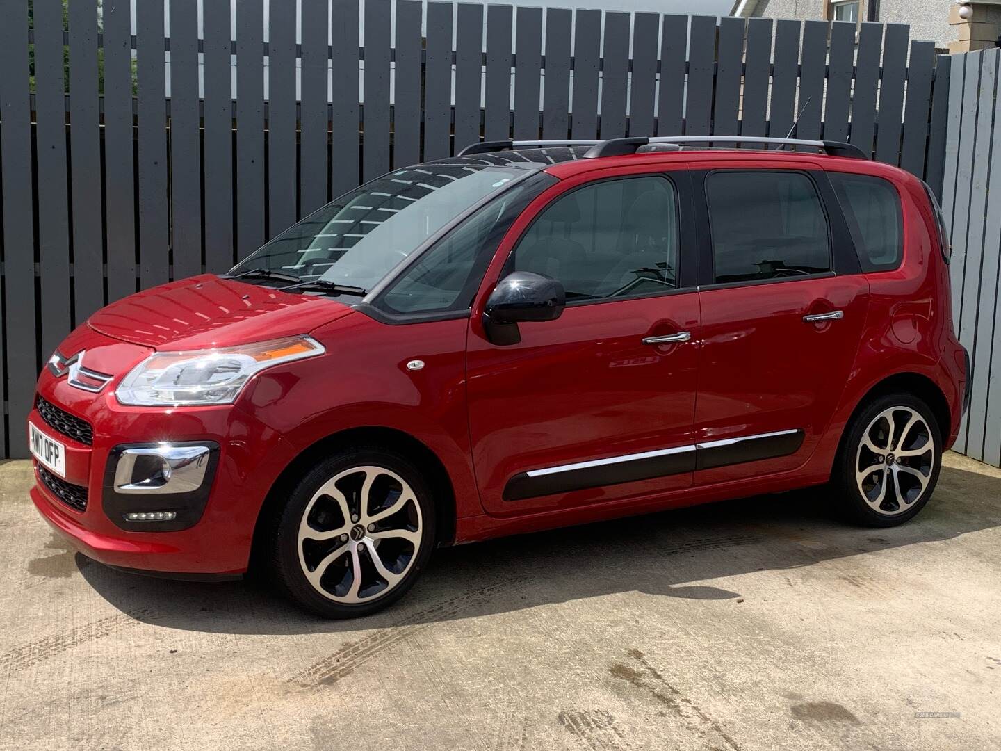 Citroen C3 Picasso DIESEL ESTATE in Antrim