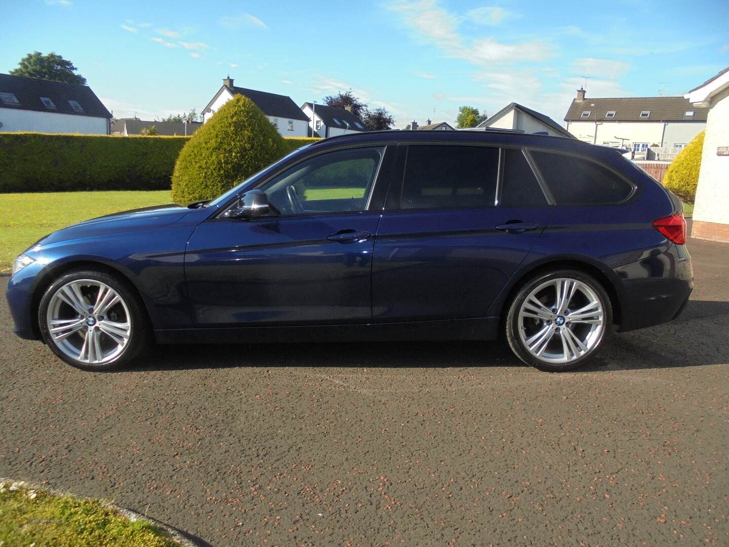 BMW 3 Series DIESEL TOURING in Antrim