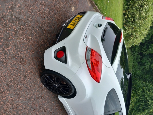 Hyundai Veloster 1.6 T-GDi Turbo SE 4dr in Antrim