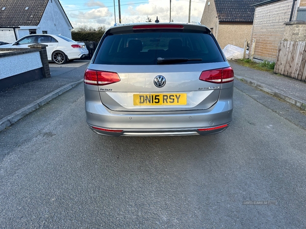 Volkswagen Passat DIESEL ESTATE in Down