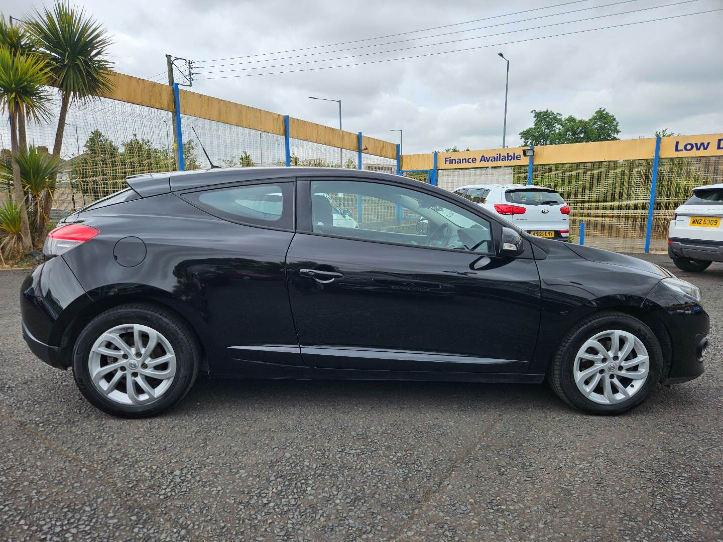 Renault Megane DIESEL COUPE in Antrim