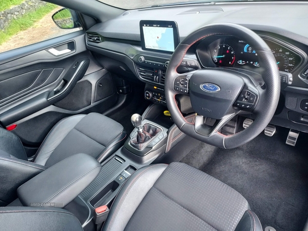 Ford Focus 1.0 EcoBoost 125 ST-Line X 5dr in Down