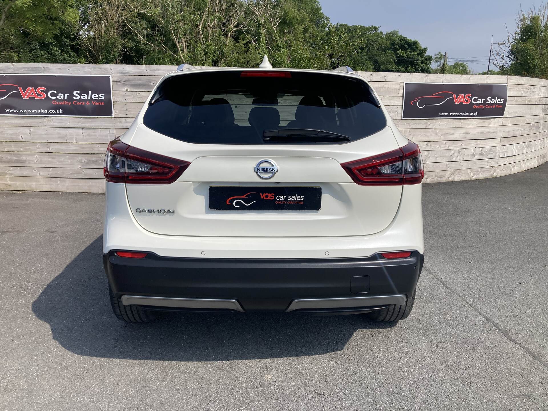 Nissan Qashqai DIESEL HATCHBACK in Down