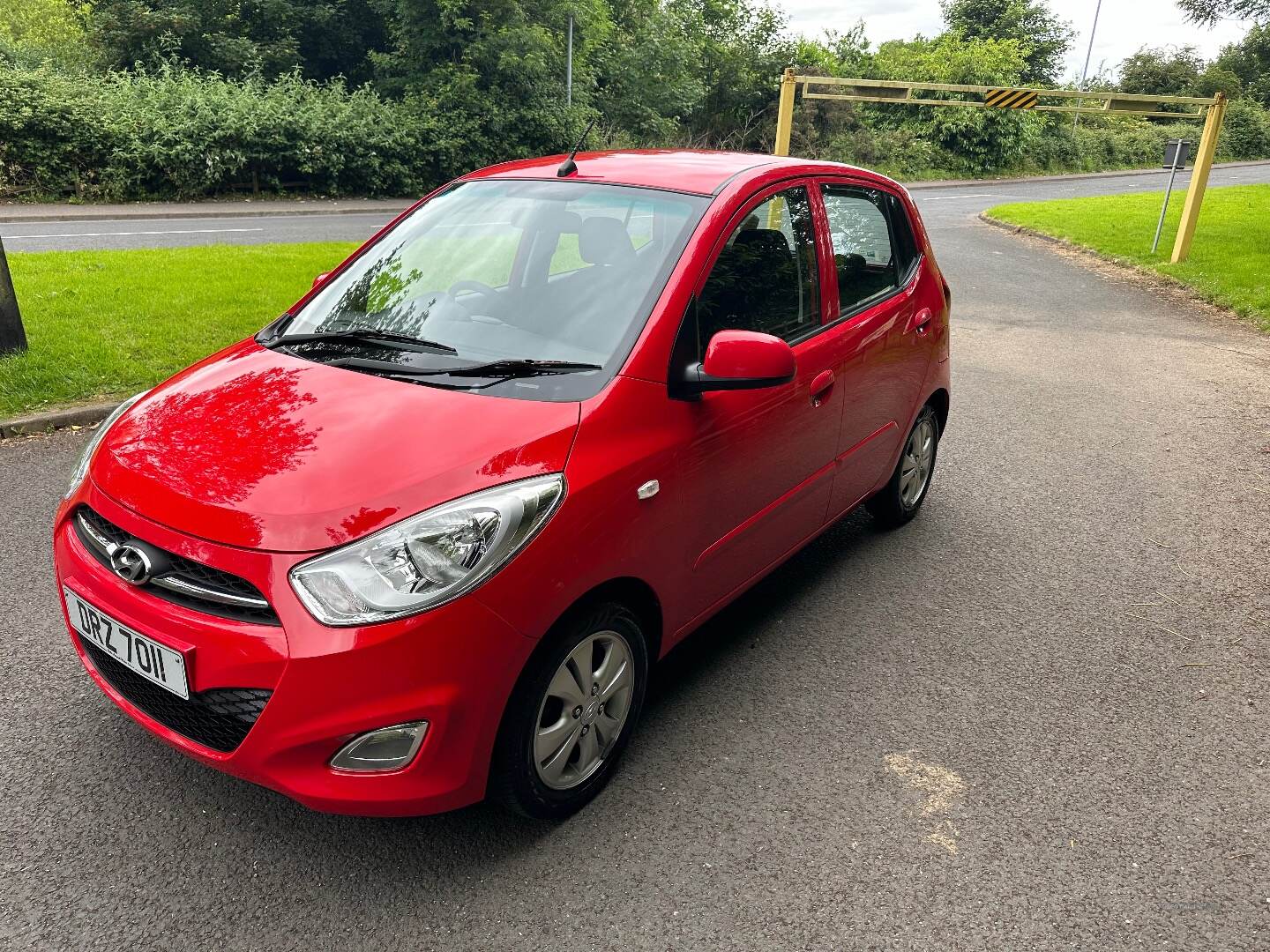 Hyundai i10 HATCHBACK in Antrim