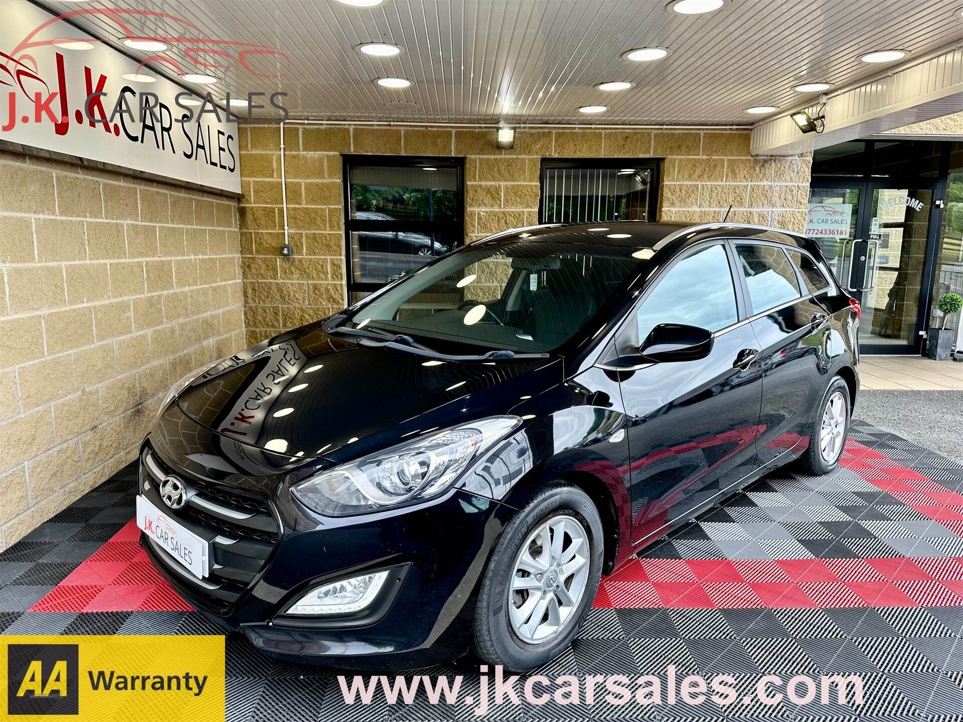 Hyundai i30 DIESEL TOURER in Tyrone