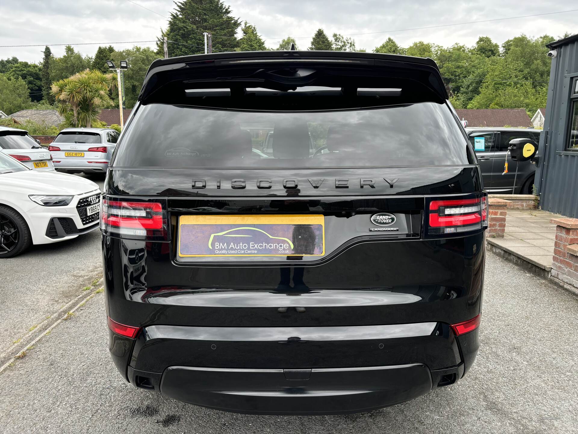 Land Rover Discovery SW SPECIAL EDITIONS in Down