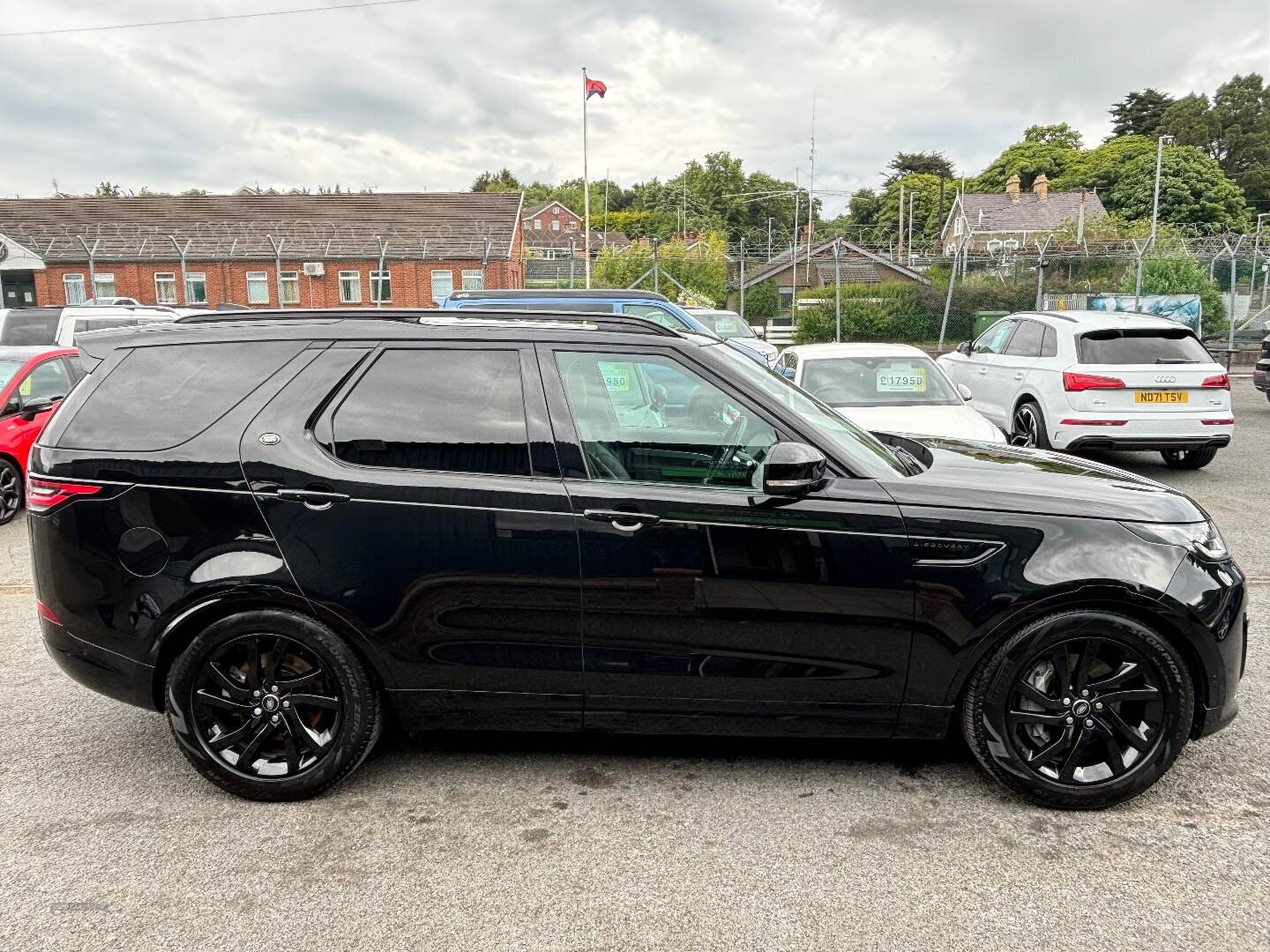 Land Rover Discovery SW SPECIAL EDITIONS in Down