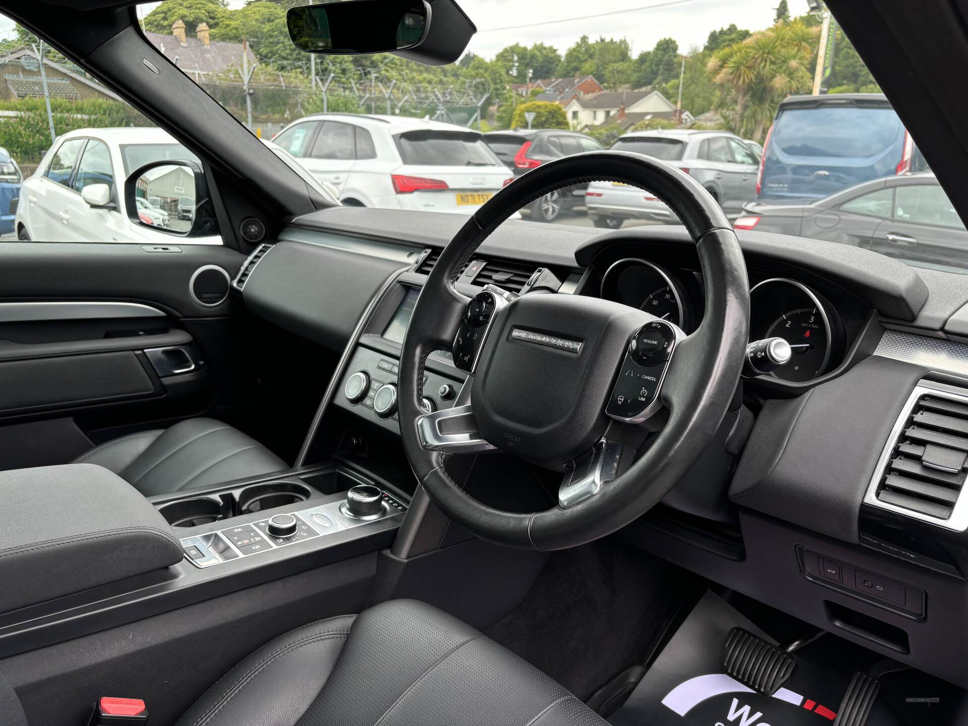 Land Rover Discovery SW SPECIAL EDITIONS in Down