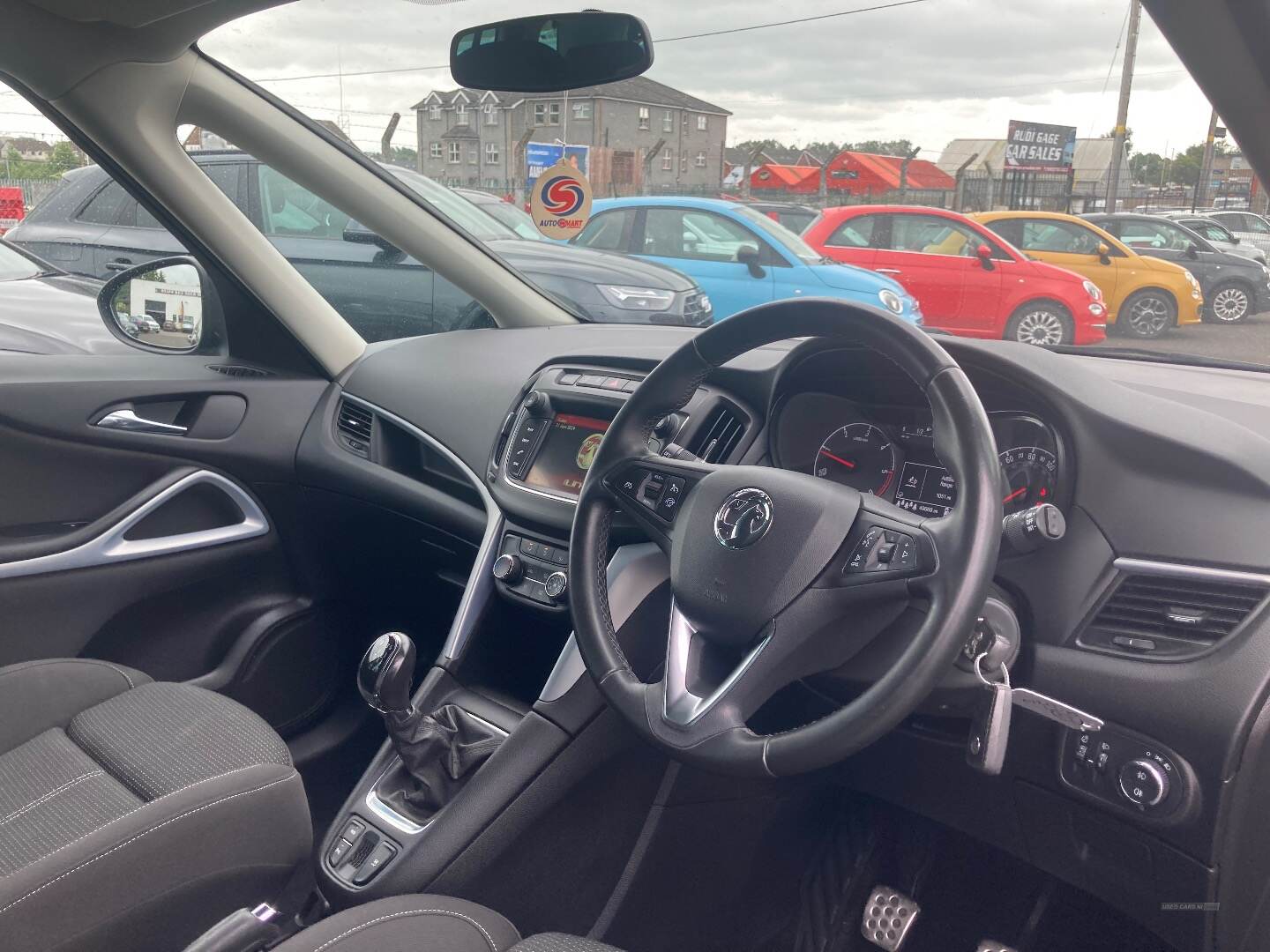 Vauxhall Zafira DIESEL TOURER in Antrim