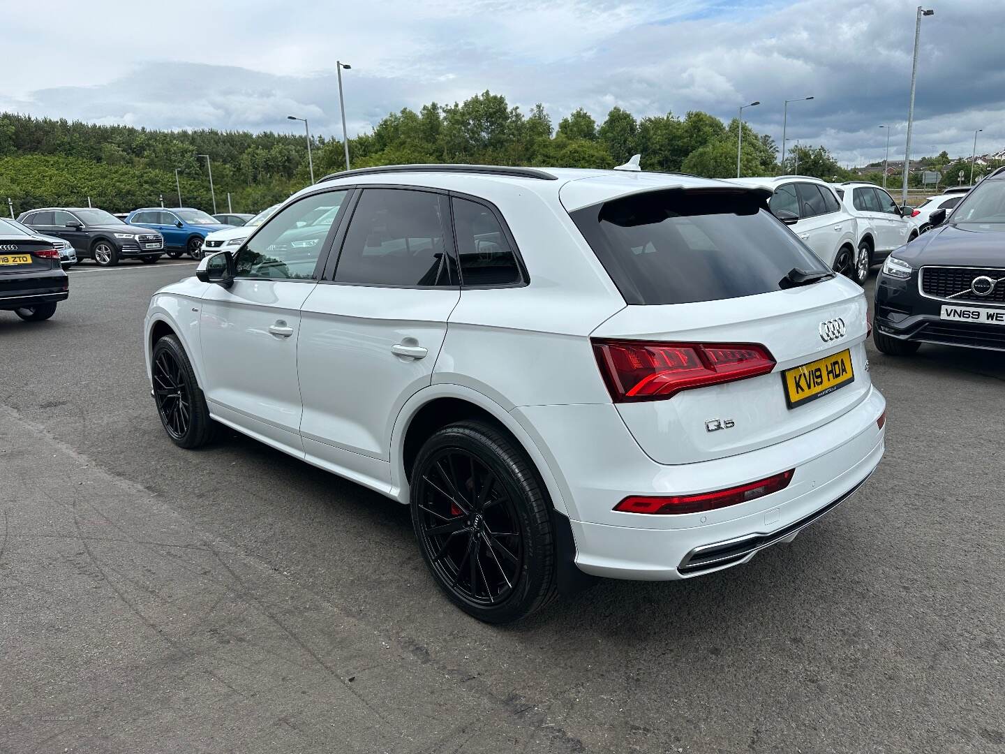 Audi Q5 DIESEL ESTATE in Down