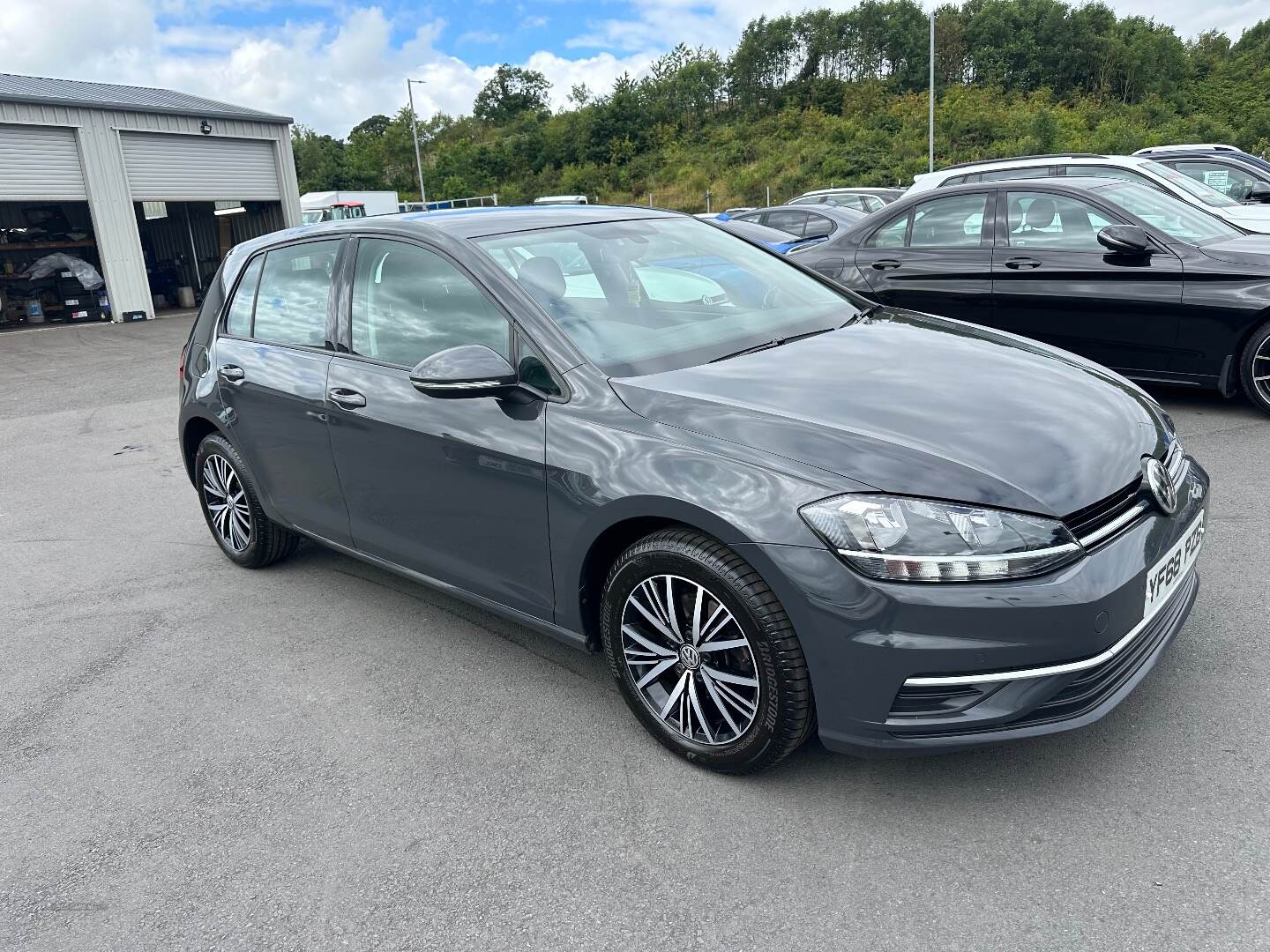 Volkswagen Golf DIESEL HATCHBACK in Down