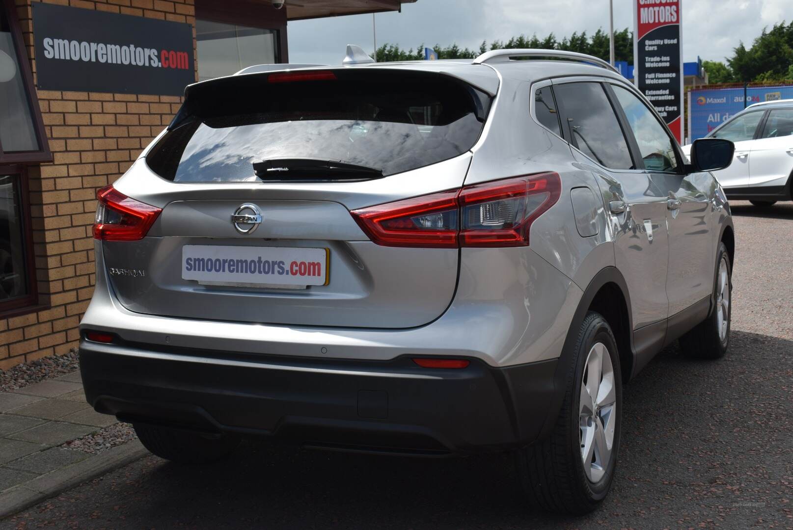 Nissan Qashqai DIESEL HATCHBACK in Antrim