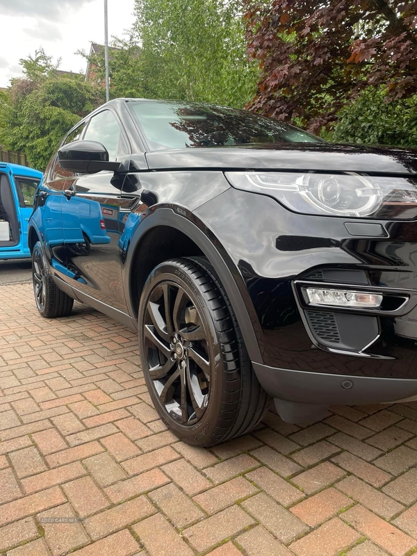Land Rover Discovery Sport 2.0 TD4 180 HSE Black 5dr Auto in Antrim