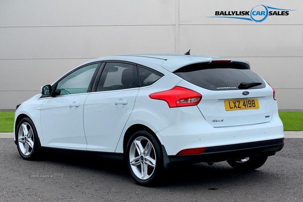 Ford Focus ZETEC 1.0 IN FROZEN WHITE WITH 50K in Armagh