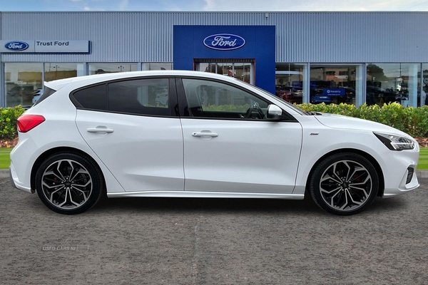 Ford Focus 1.0 EcoBoost Hybrid mHEV 125 ST-Line X Edition 5dr*SYNC 3 APPLE CAR PLAY & ANDROID - HEATED SEATS & STEERING WHEEL - HALF LEATHER - FRONT/REAR SENSORS in Antrim