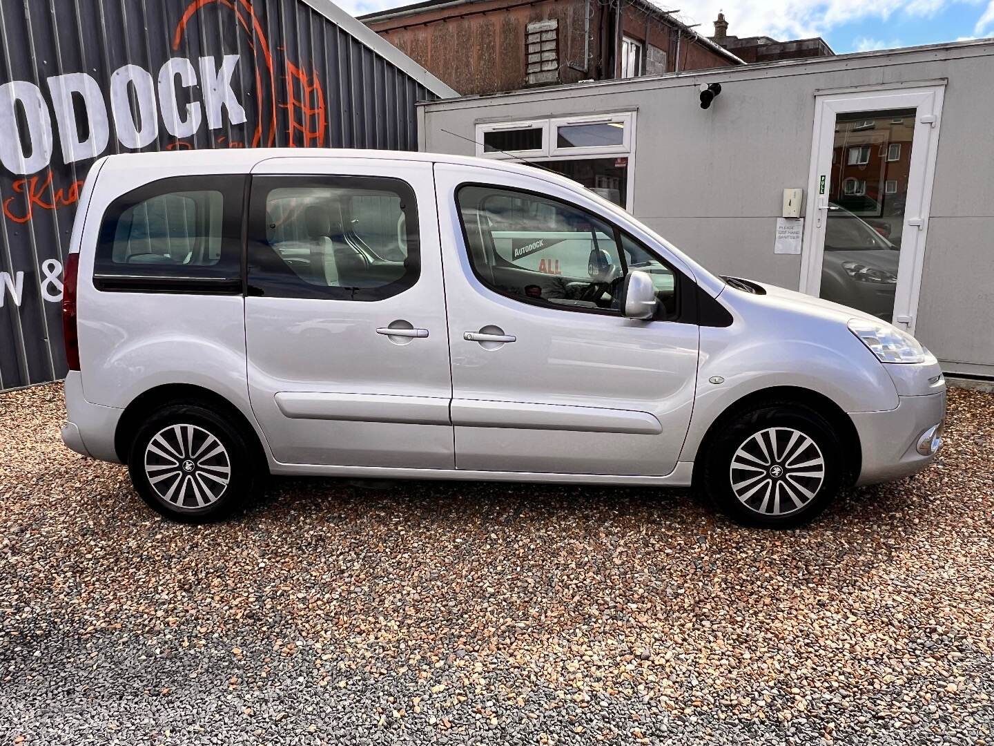 Peugeot Partner Tepee DIESEL ESTATE in Antrim