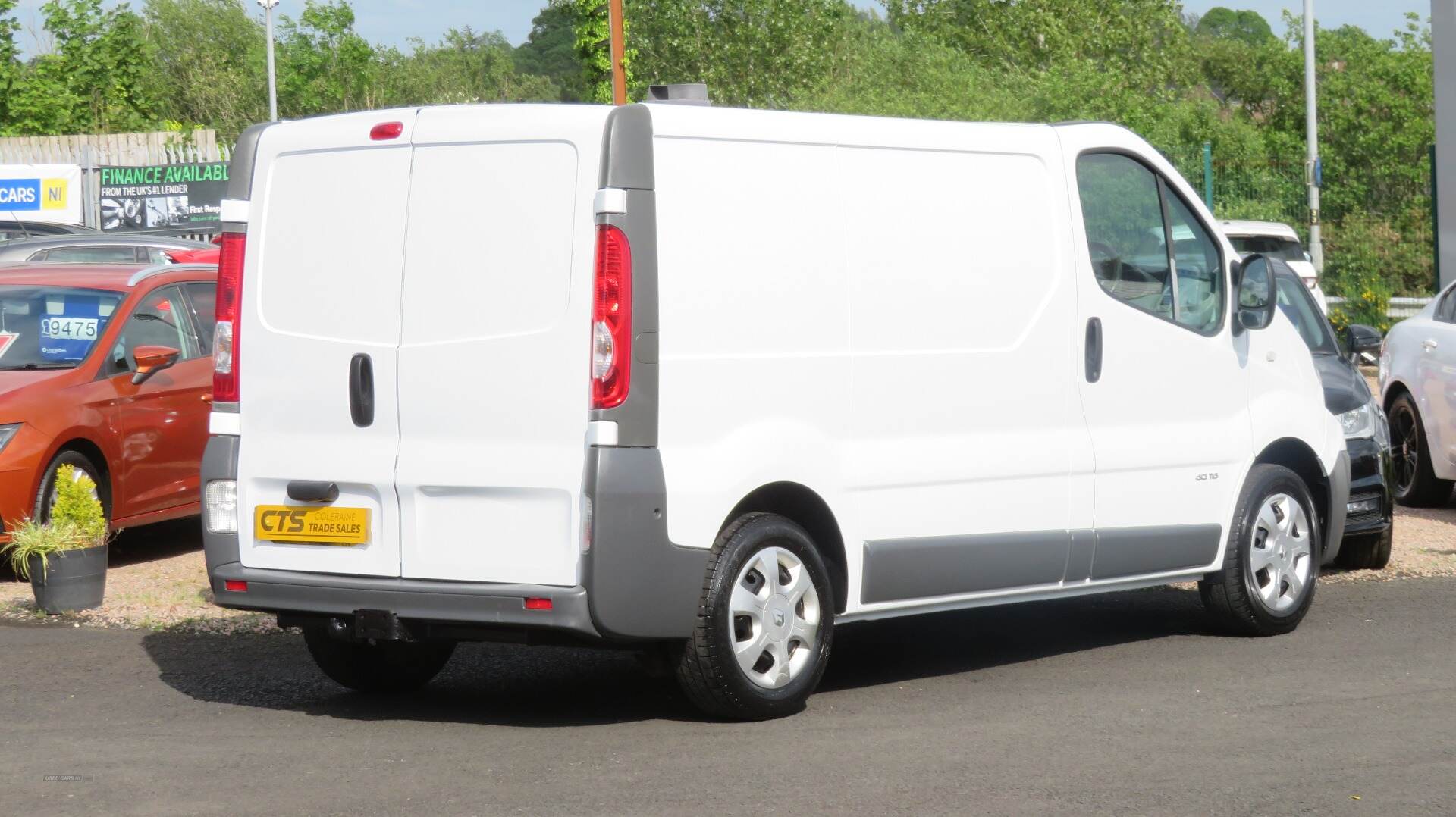 Renault Trafic SWB DIESEL in Derry / Londonderry