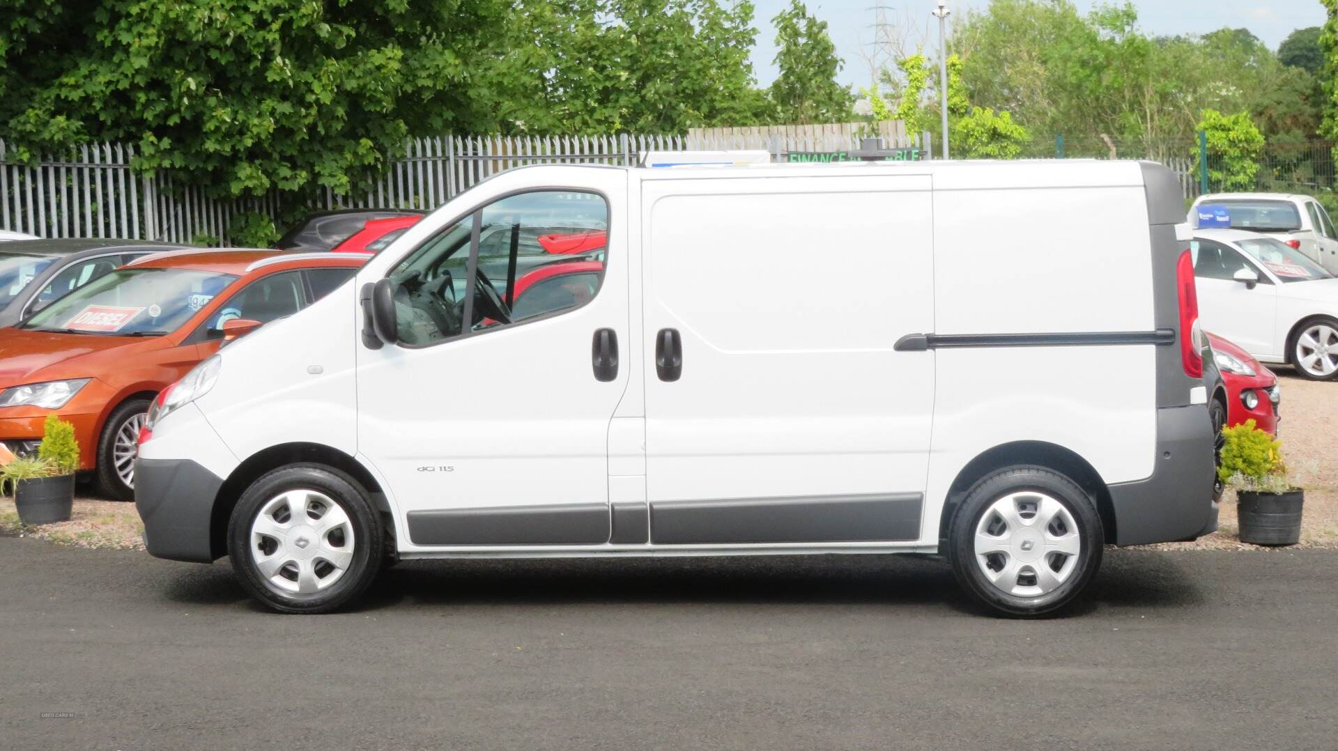 Renault Trafic SWB DIESEL in Derry / Londonderry