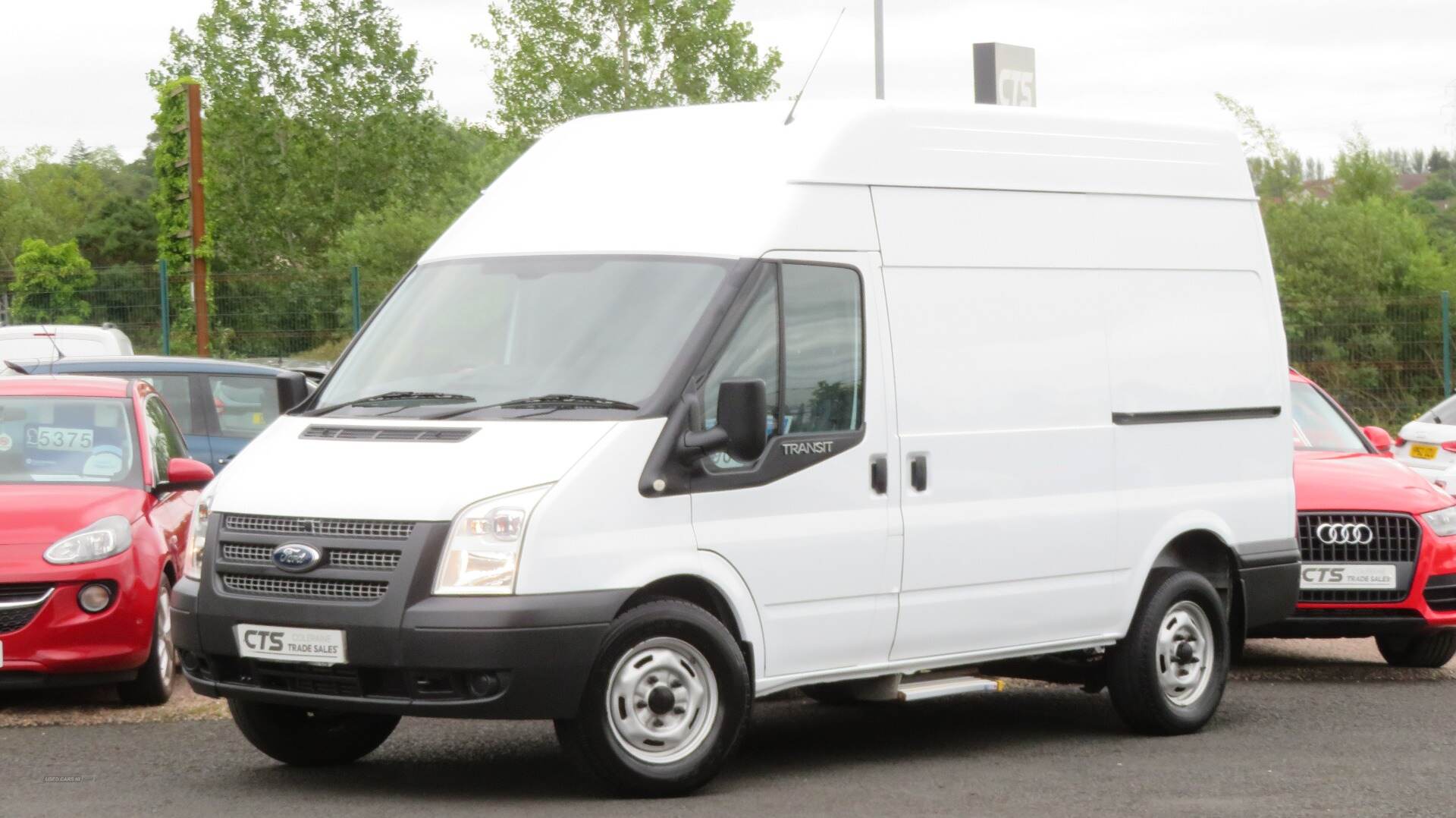 Ford Transit 350 MWB DIESEL FWD in Derry / Londonderry