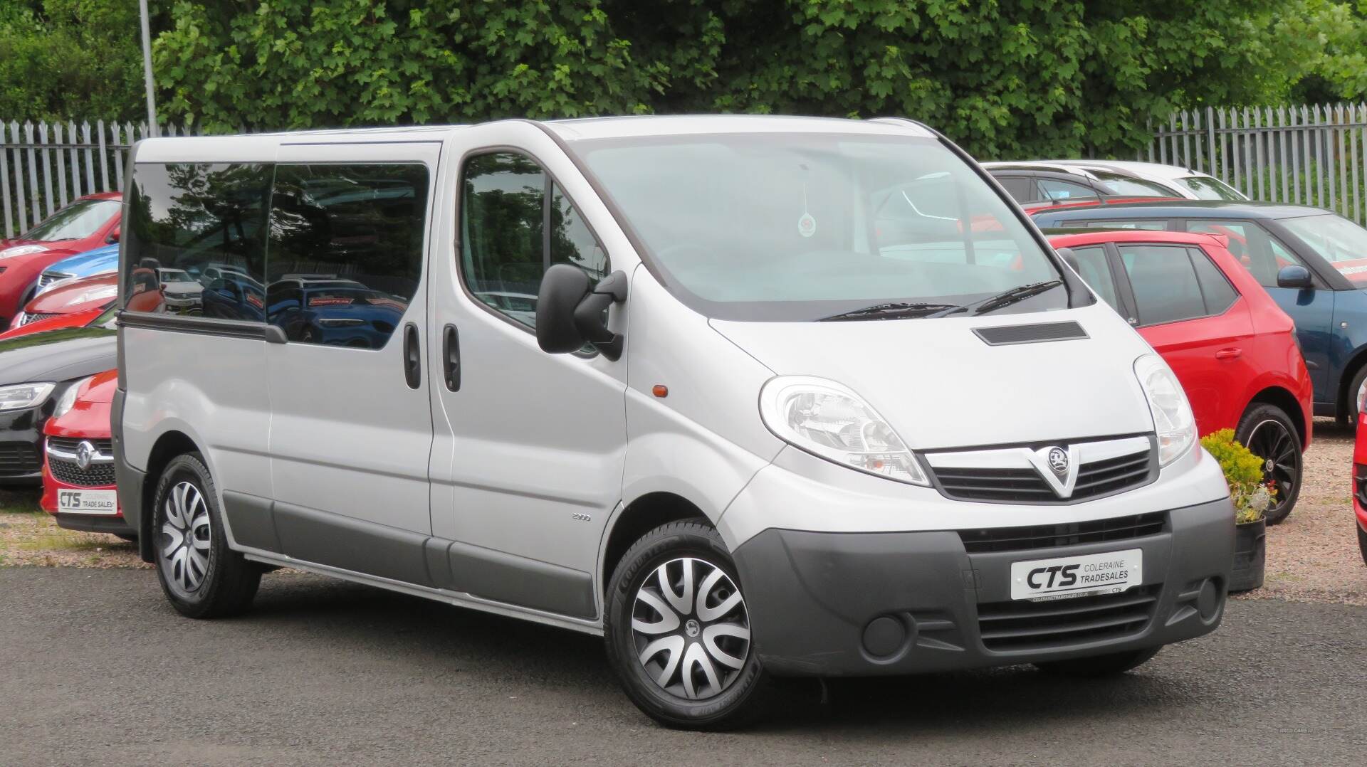 Vauxhall Vivaro LWB DIESEL in Derry / Londonderry