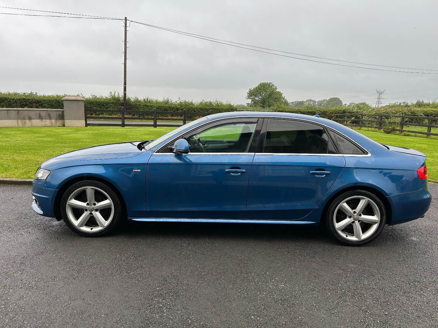 Audi A4 DIESEL SALOON in Armagh