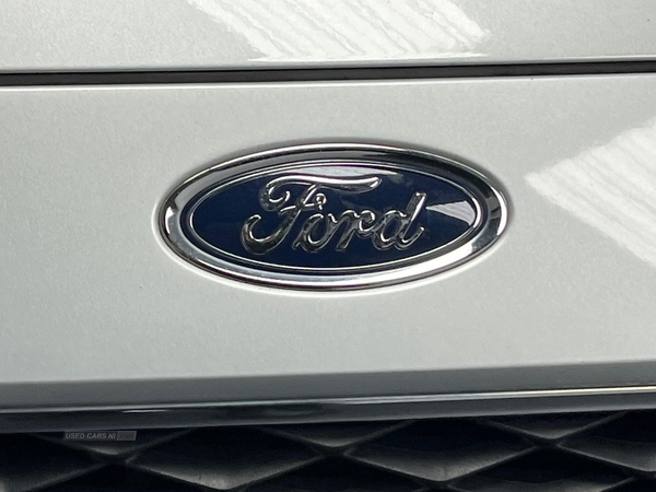 Ford Grand C-MAX 1.5 Tdci Zetec 5Dr Powershift in Antrim