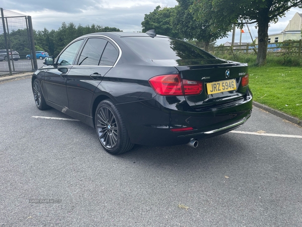BMW 3 Series 320d xDrive Luxury 4dr in Down