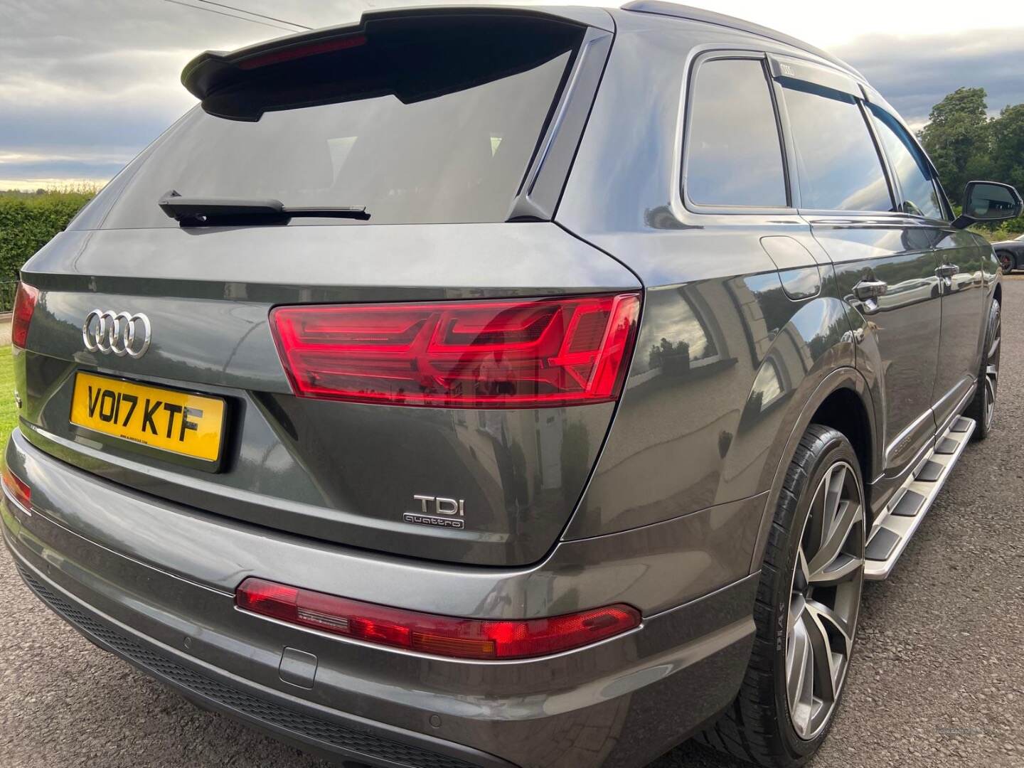 Audi Q7 DIESEL ESTATE in Tyrone