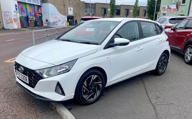 Hyundai i20 HATCHBACK in Down