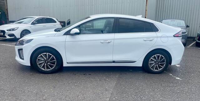 Hyundai Ioniq ELECTRIC HATCHBACK in Down